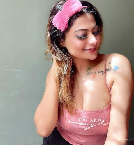 Suhaani Laskar freie nacktheit fotos