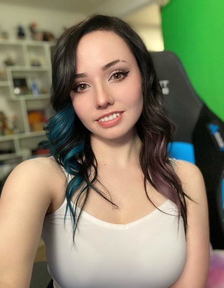 Charleemanderz nacktheit archiv