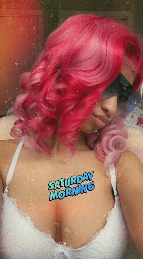 Wetcream hd exklusive foto