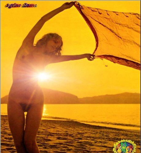 Sydne Rome porno akt fotos