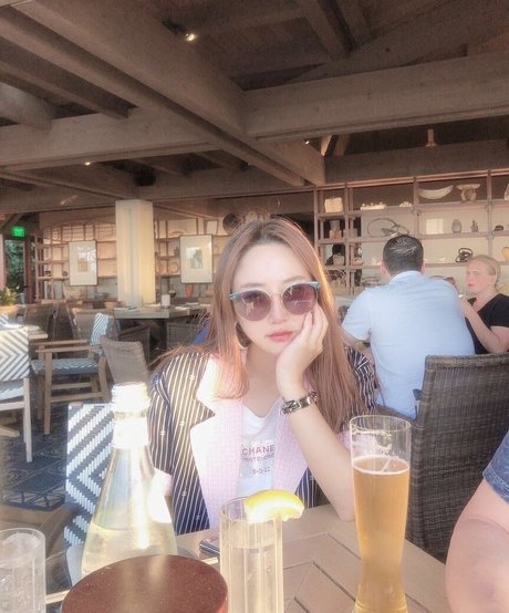 ueleelee erwachsene pornostar bild