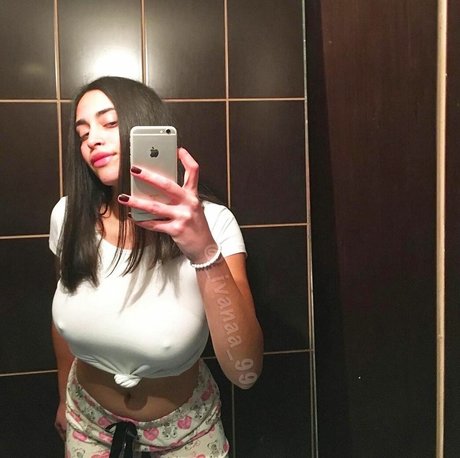 Ivana S_ hübsche nackten fotos