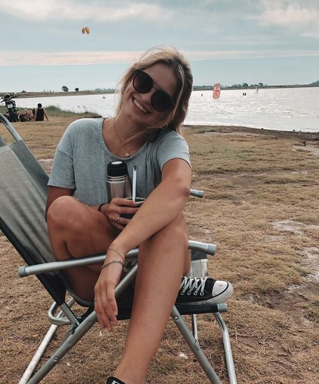 Abigail Maison erwachsene exklusive fotos