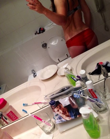 Katy Marchant porno sexy foto