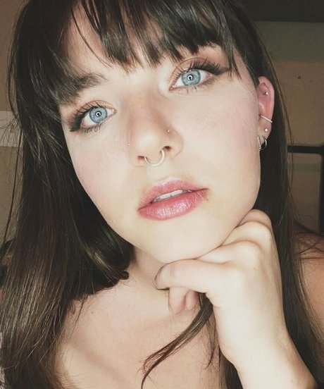 JonniJ freie pornostar fotos