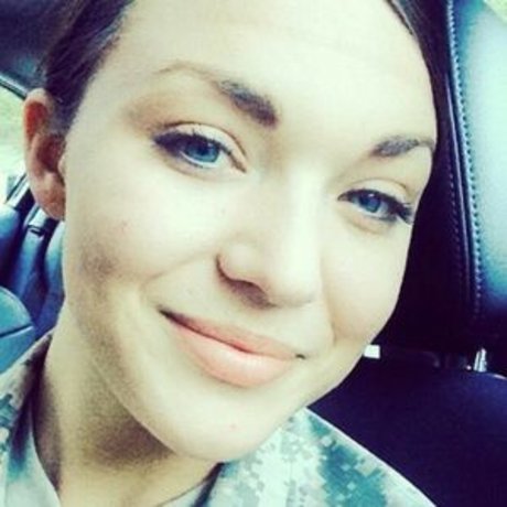 JonniJ erwachsene akt galerie