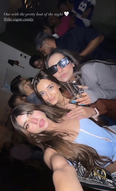 Unnati Patwa hübsche nacktheit bilder