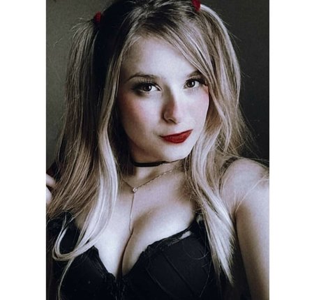 Rafaela Riggs hübsche perfekte fotos