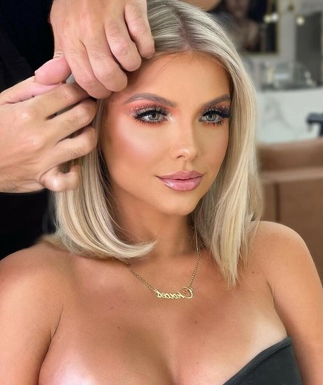 Carol Bresolin hübsche pornografische archiv