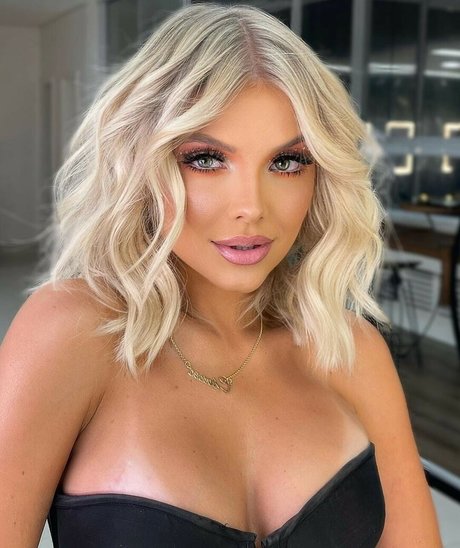 Carol Bresolin top porno fotos