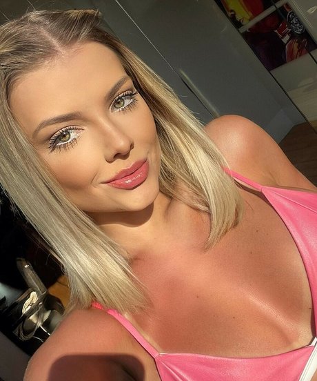 Carol Bresolin sexy nackten archiv