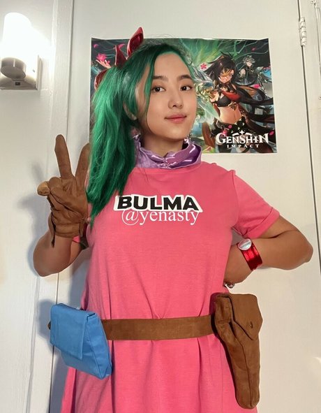 Yenasty porno hübsche foto