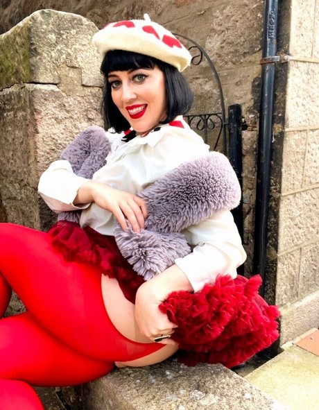 loveitwithlynsey top exklusive bild