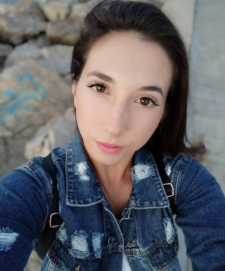 Athina Panteliou porno bilder