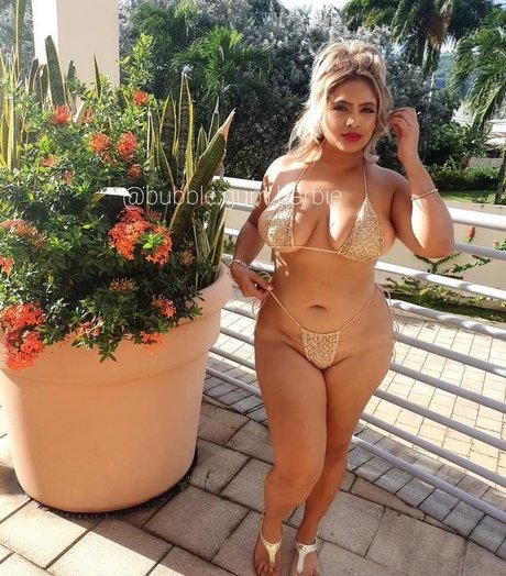 Bubble gum barbie heiße schöne bild