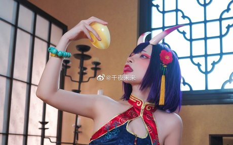 SenyaMiku xxx kunst galerien