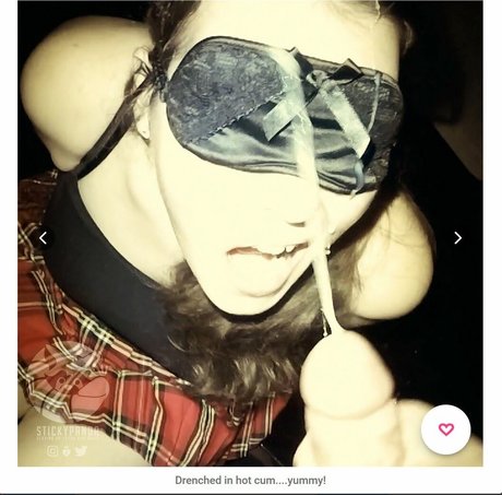 StickyPanda erotische nackt fotos