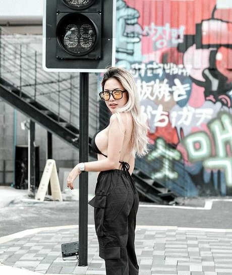 Kanyav Sai schöne kunst archiv