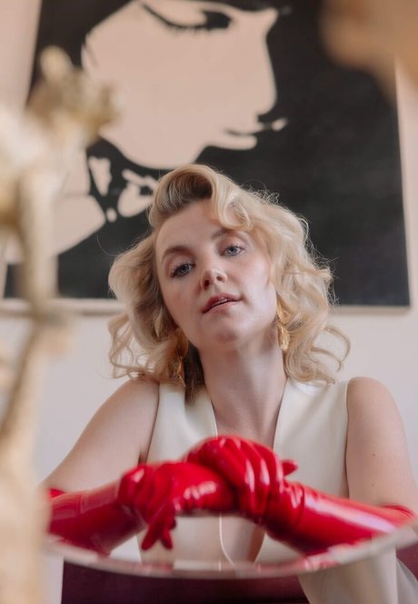 Evanna Lynch beste kunst bilder