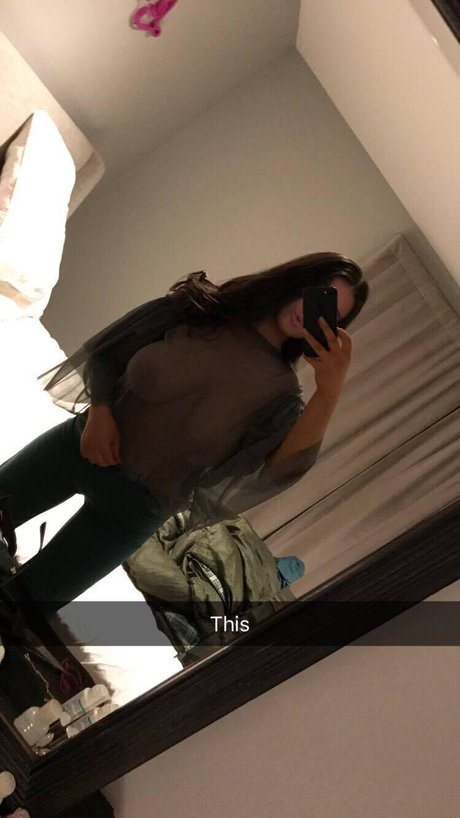 Darcybuchan nackten bild