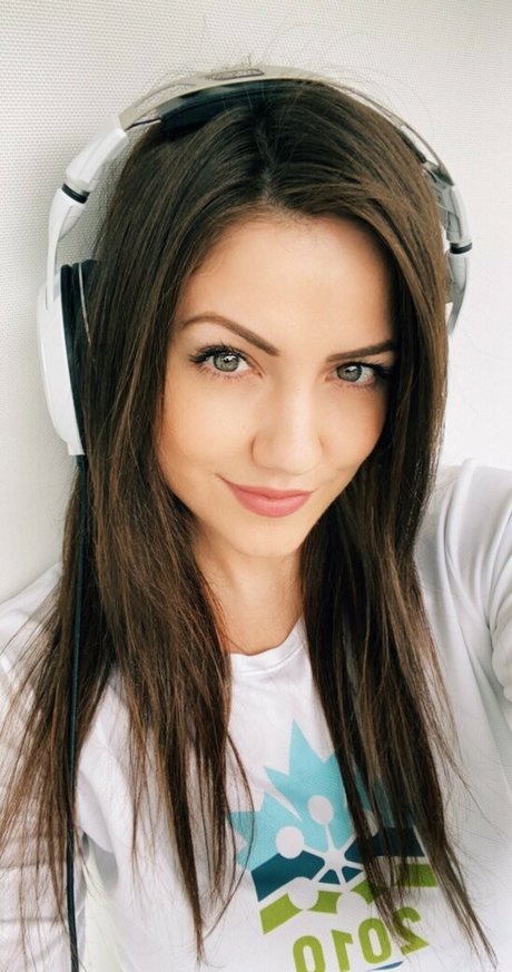 blaue haare nur fans schöne nackte fotos