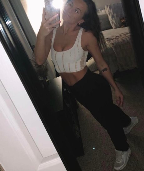 Madisyn Hunt exklusive nette fotos