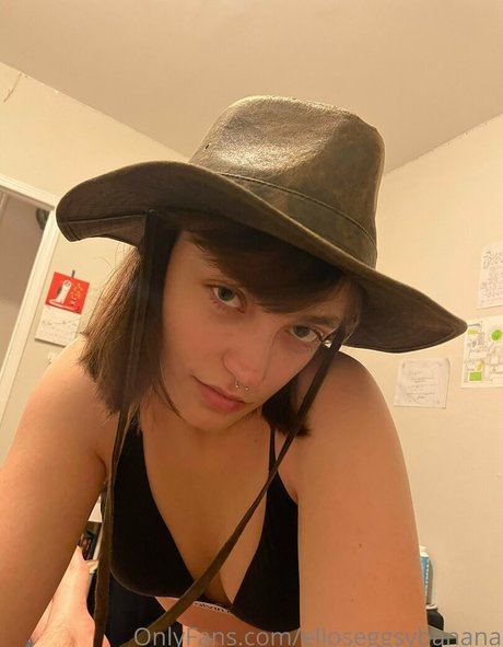 pattyestelle kunst nackt galerie