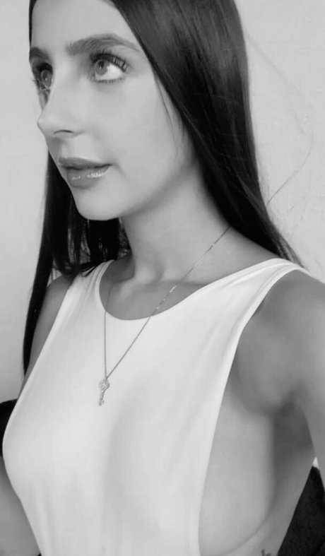 Gabinocentee erwachsene akt bild