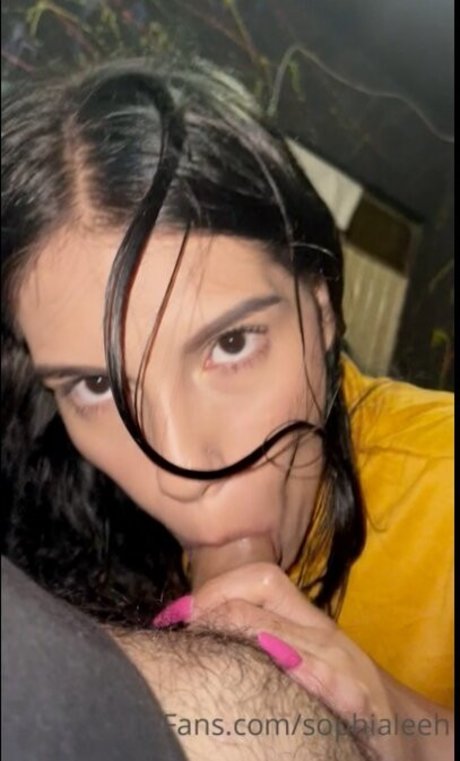 Sophia Leeh exklusive nackt bild