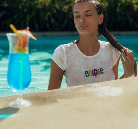 Bregje Heinen pornostar nackte fotos