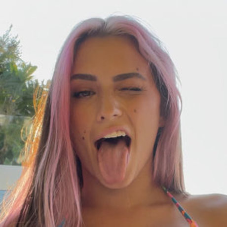 lavaxgrll schauspielerin sexy bild