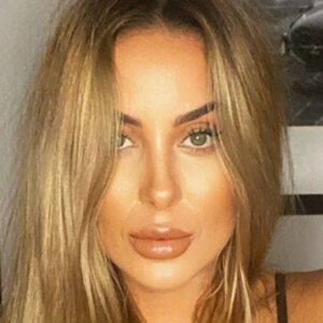 Crystlita xtr nackt erwachsene fotos