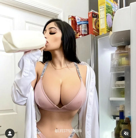 Dr Megha Mukherjee beste porno foto