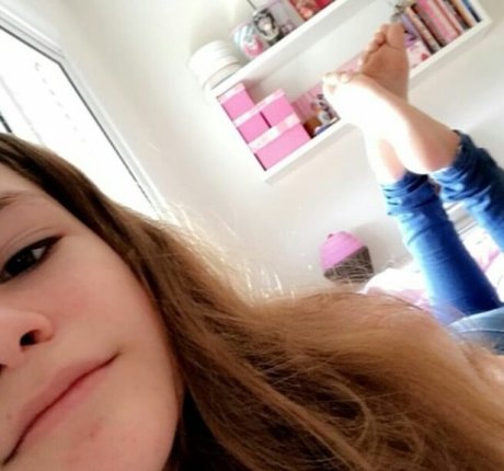 Thata Big Soles nackt hübsche galerie