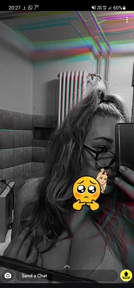 emo-schlampe onlyfans heiße nackt foto