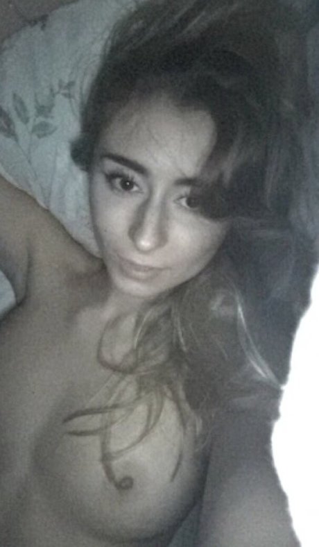 Natasha Goulden hd nackt galerien