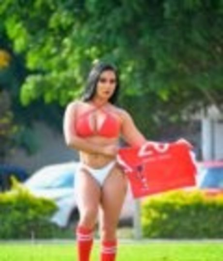 Eumicheli rocha pornostar akt foto