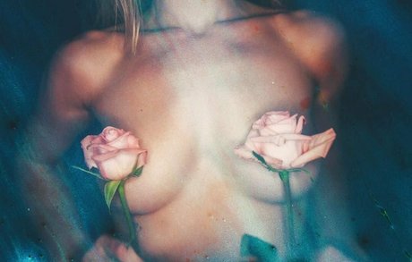 Olesya Rulin sexy heiße foto