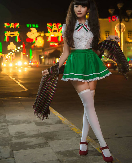 May Sakaali kunst top bilder