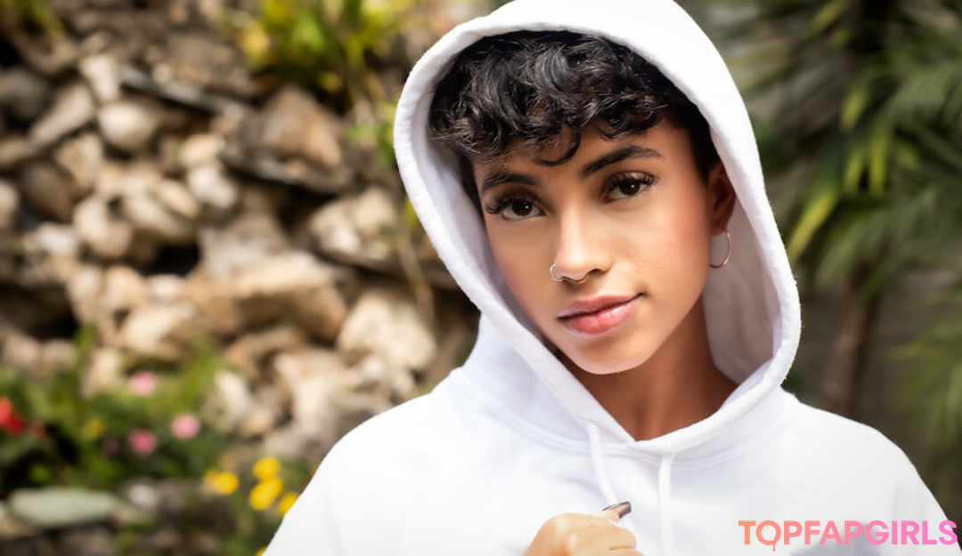 asiatische männliche onlyfans hübsche nette archiv