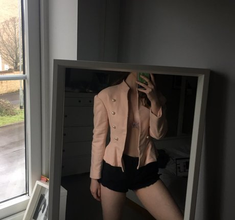 Ellbat perfekte akt galerie