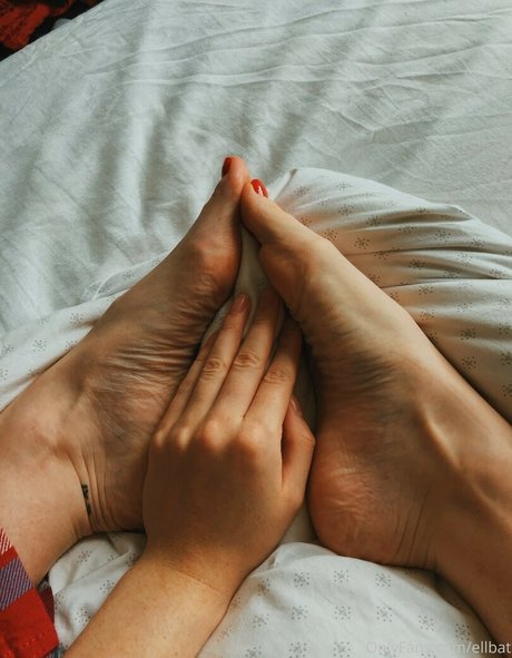 Ellbat porno nackte galerie