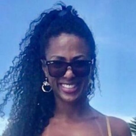 Pretah Van nackt heiße fotos