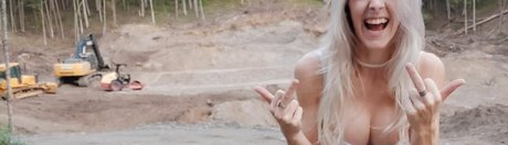 blonde spritzende onlyfans freie pornografische bild