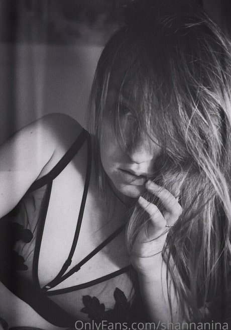 Shannanina nackt heiße galerien