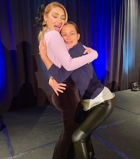 Jasmine Adele kunst pornografische bild