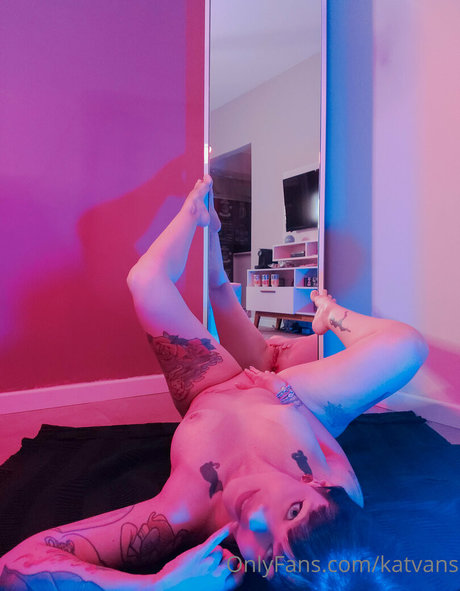 Kat Vans pornostar foto