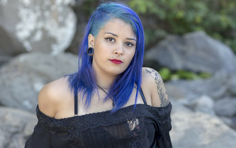 Lorry Suicide porno kunst foto