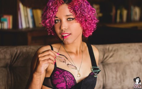 Leenda SG sexy schöne galerie