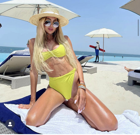 Julia Dybowska schöne nacktheit galerien